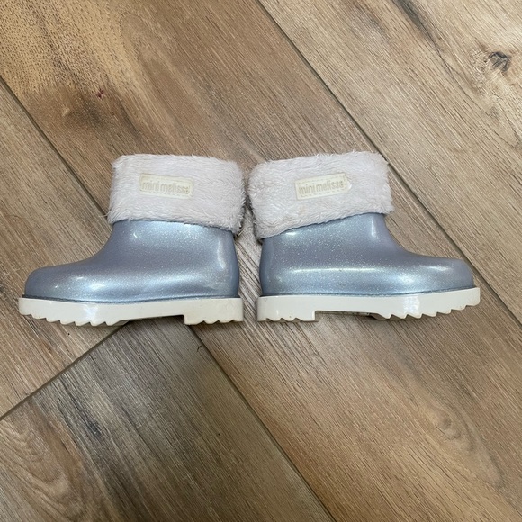 The Cutest Melissa Tot Rainboots - Picture 3 of 6